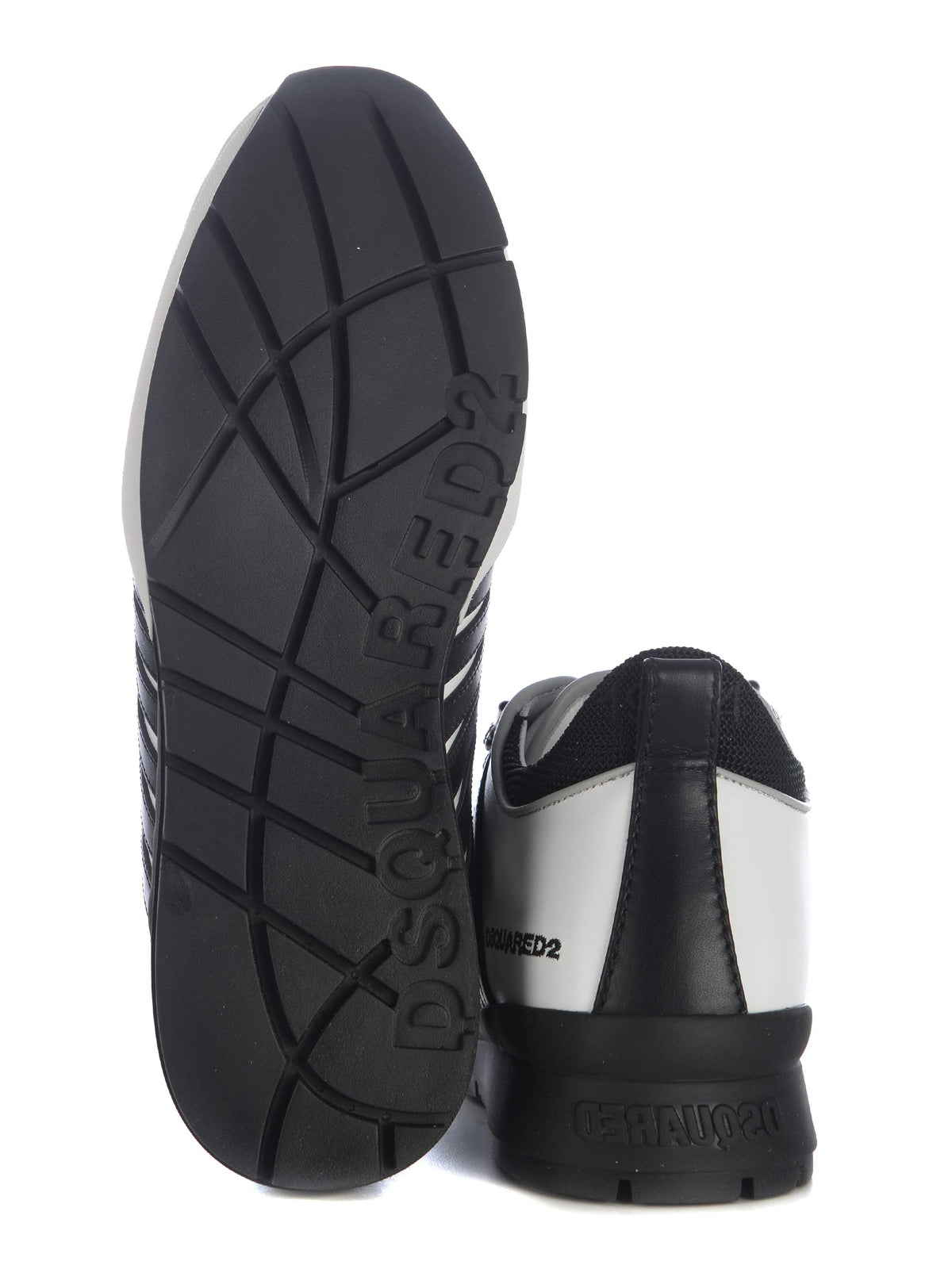 DSQUARED Sneakers SNM0300 01602625-M072 White Black